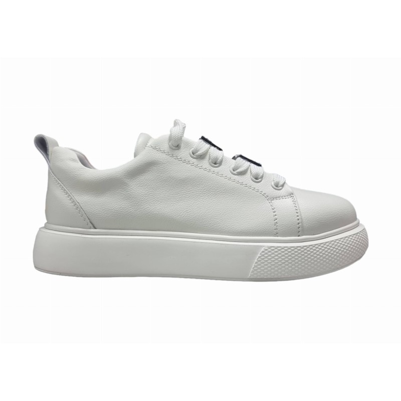 Białe skórzane sneakersy, półbuty damskie Vinceza 72300 - 1